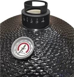 Série Evolve Econ - Barbecue Kamado 24" / 61 CM / XXL - Avec étagères De Table En Bois - Accessoires Gratuits Inclus - Parois En Céramique - Forme D'œuf - Chaleur Directe + Chaleur Indirecte - Ventilation Professionnelle - Thermomètre Intelligent -Meubles Soldes Boutique 1164x1200