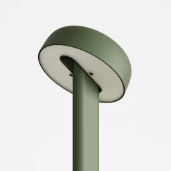 TIPTOE Lampe De Table Nod, Vert Romarin -Meubles Soldes Boutique NOD Closeup RG